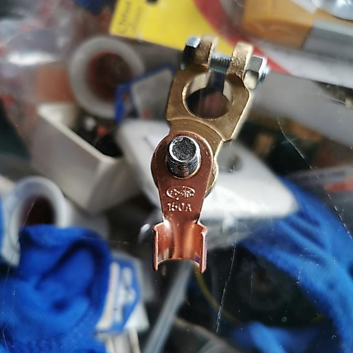SKUN KABEL 150A TEMBAGA