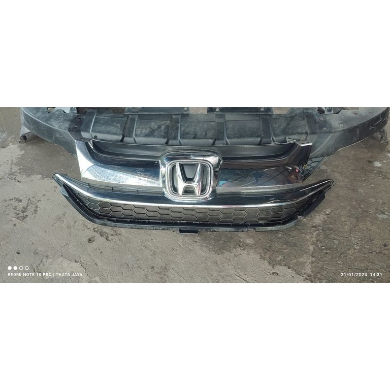 Grill grille radiator brv 2013 2014 2015 2016 2017