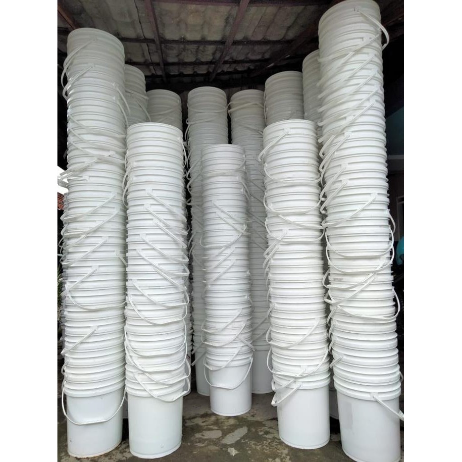 Ember bekas cat 25 kg tanpa tutup wadah ikan cupang, Pot dll