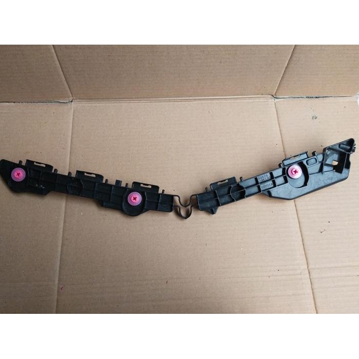 Bumper Belakang Brecket Toyota Fortuner VRZ RH Bagian Kanan best