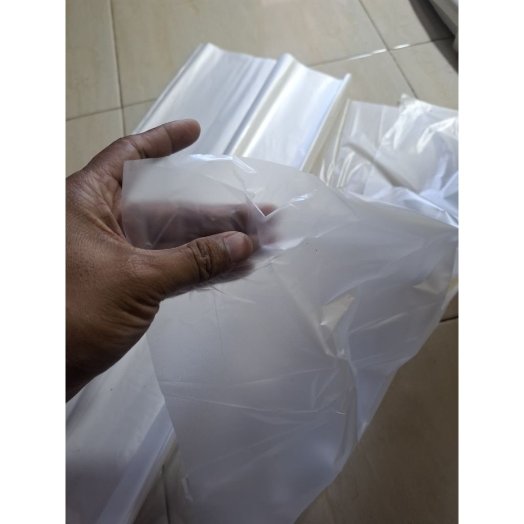 plastik layangan papiran ecer tipis pas