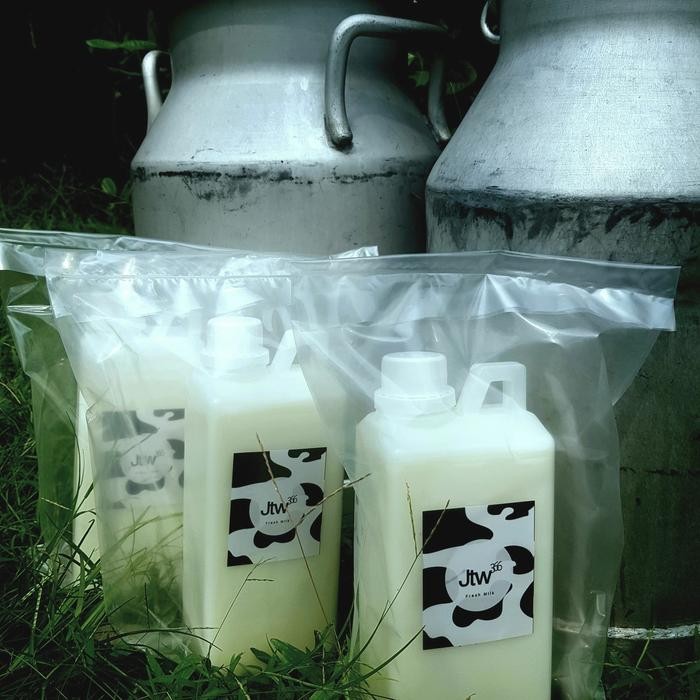 Susu Sapi Murni Pasteurisasi Jatiwaringin Free