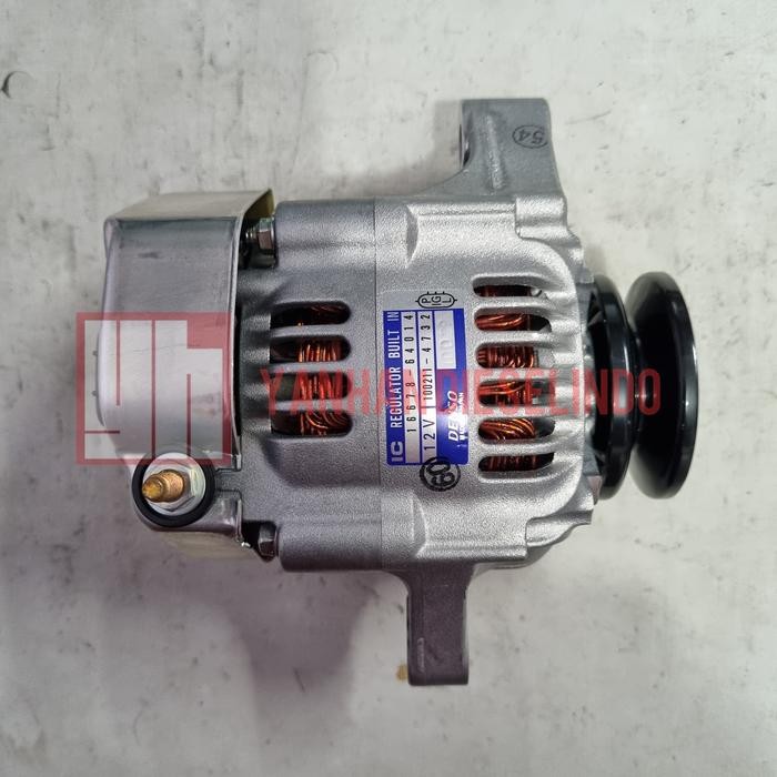 Alternator Kubota 16678-64014 129423-77210 Denso 100211-4732 12V
