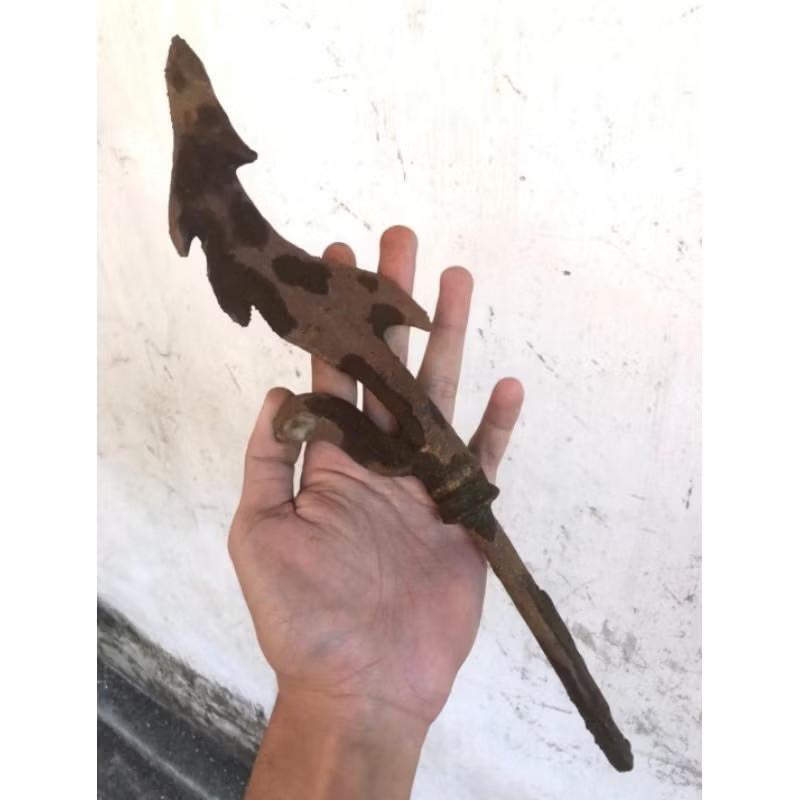 Barang antik tmbk kudi lawas