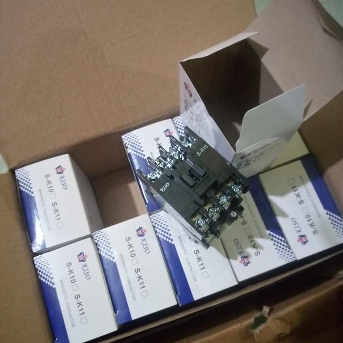kontaktor kiso sk10 220v / contactor kiso SK 10 220V