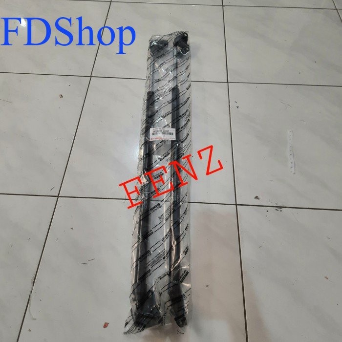 shock bagasi hidrolik pintu belakang hiace commuter 1set kiri kanan