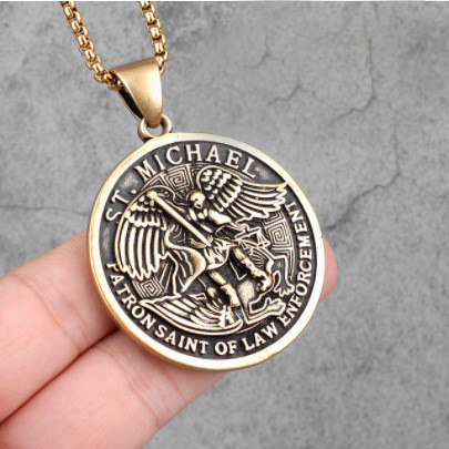 Faith St. Michael Archangel St. Michael Alloy Kalung Tempat Pria