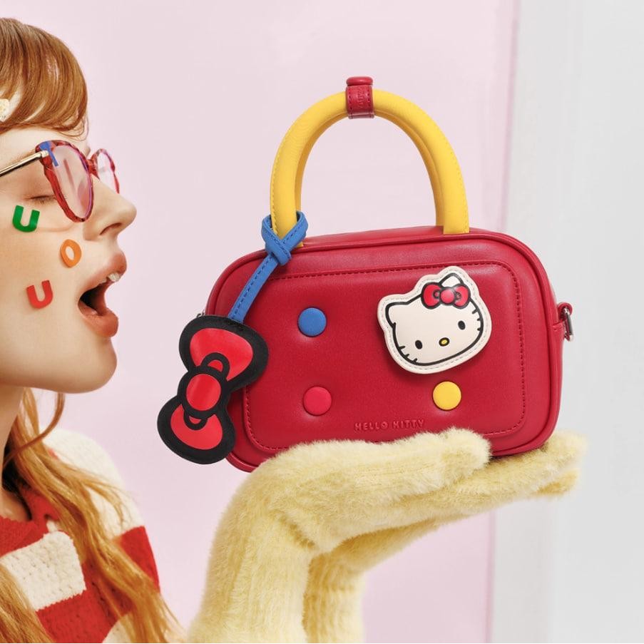 Tas Selempang HELLO KITTY x TOUTOU BOX Premium Wanita 9122