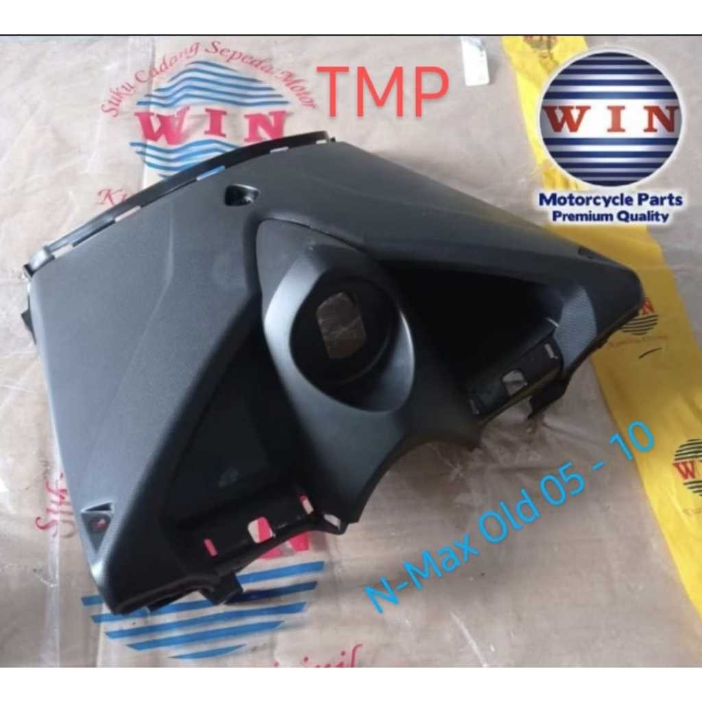 Legshield Tengah Atas / Sebeng Tengah Atas / Kap Tengah Atas ( Kunci Kontak ) / N - Max  OLD 2005 s/