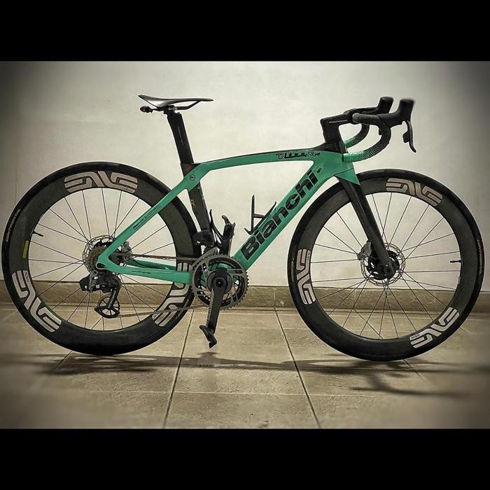 invisible bike stand display shadow stand standar sepeda roadbike seli