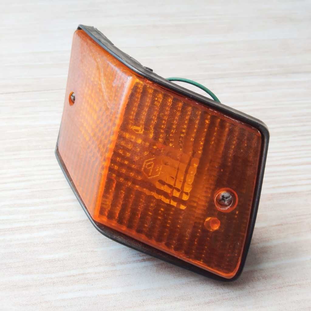 SEIN SEN BELAKANG WARNA ORANGE SEBELAH KIRI VESPA PX EXCLUSIVE EXCEL/COD