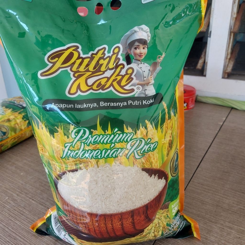 

Beras Premium Putri Koki Hijau Indonesian Rice Kemasan 5kg