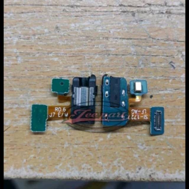 FLEXIBLE MIC MIK JACK AUDIO HANSFREE HEADSET SAMSUNG J400 J4 2018 J4 PLUS J415 ORIGINAL new