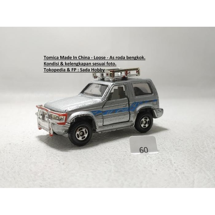 DCT... Tomica Mitsubishi Pajero With Roofrack Silver Loose