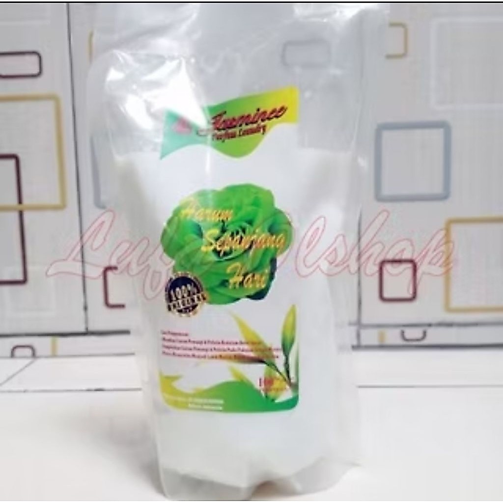 pewangi laundry Jasmine 1 liter