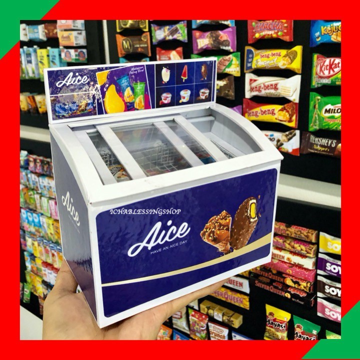 MINIATUR DOLLHOUSE FREEZER ICE CREAM (berikut isi miniatur ice creamnya) MAINAN BONEKA