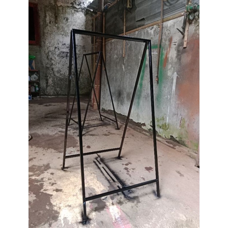 stand banner besi hollow tebal