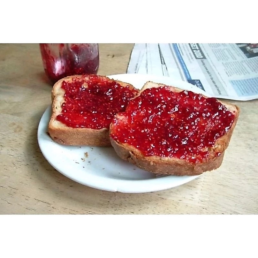 Selai serat strawberry / Selai filling strawberry 250gr