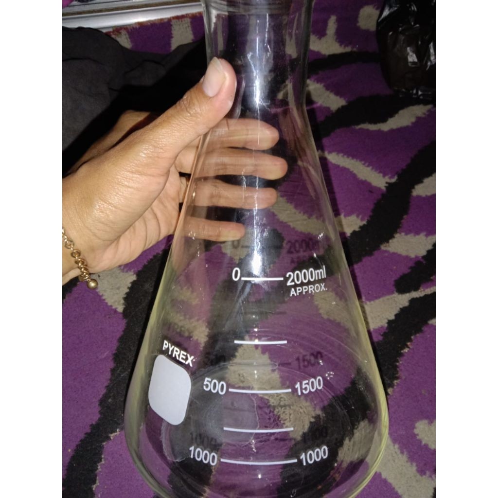 erlenmeyer 2000ml merk pyrex     Berkualitas