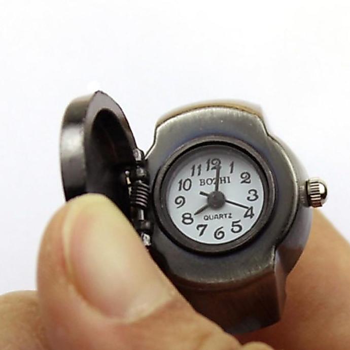 QUANXI Raja Bajak Laut Jam Cincin Bentuk Tengkorak Super Elegan Luffy Original One Piece
