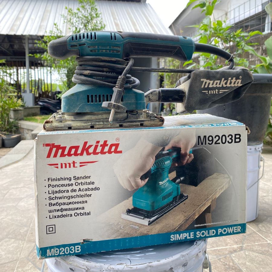 Mesin Amplas Kotak M9200B Makita | Palm Sander | Finishing Sander M9200B | Second/Barang Bekas