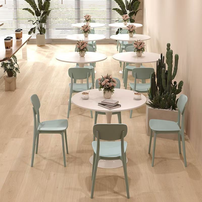 Meja Kopi dan Kursi Kursi Makan Sandaran Tangan Plastik, Kursi Restoran, Kursi Cafe, Kursi Outdoor