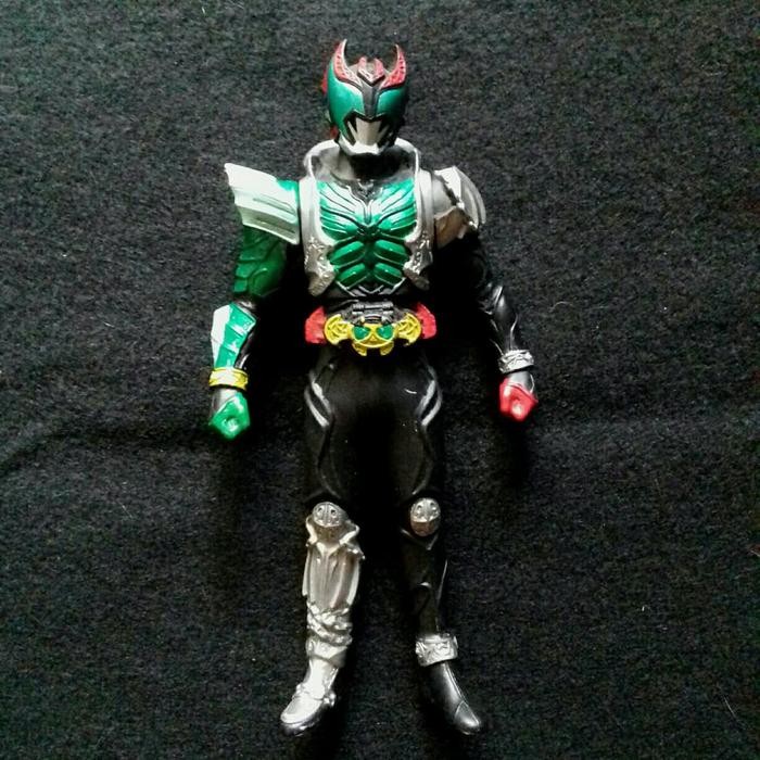 MAINAN... RHS 17 Cm Kamen Rider Kiva Basshaa Form by Bandai