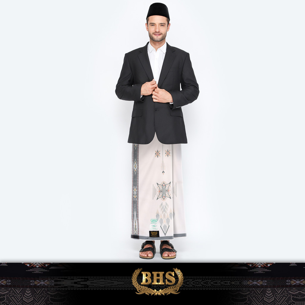 Sarung BHS Masterpiece Gold Motif M98 SEA Putih Gold 02