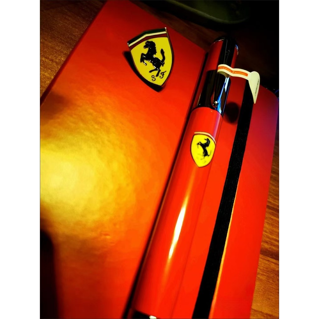 

Ferrary (notebook+pen+badge)