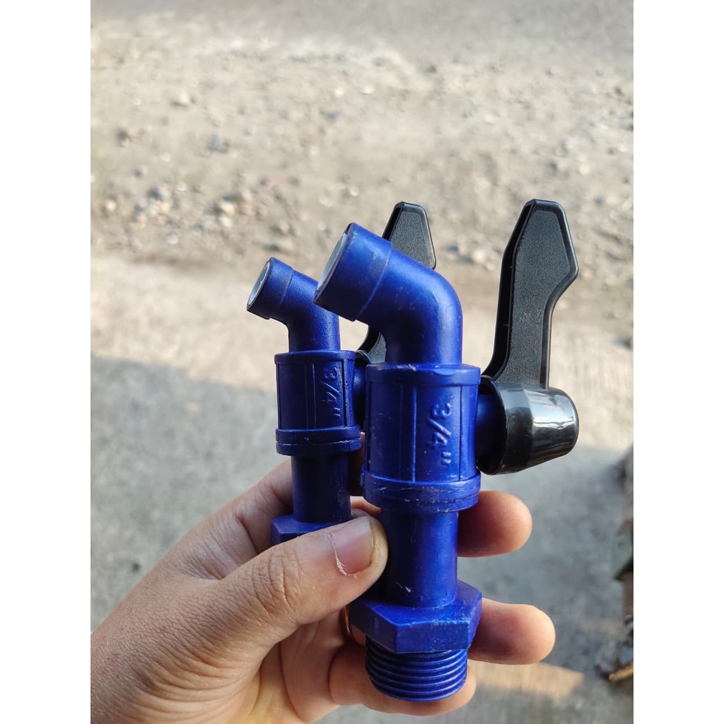 Kran air plastik/Kran Amico Kuat 3/4 PVC Berkualitas