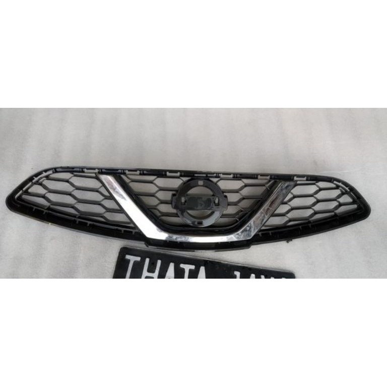 grill Nissan March 2019 grill radiator Nissan March front Grille march