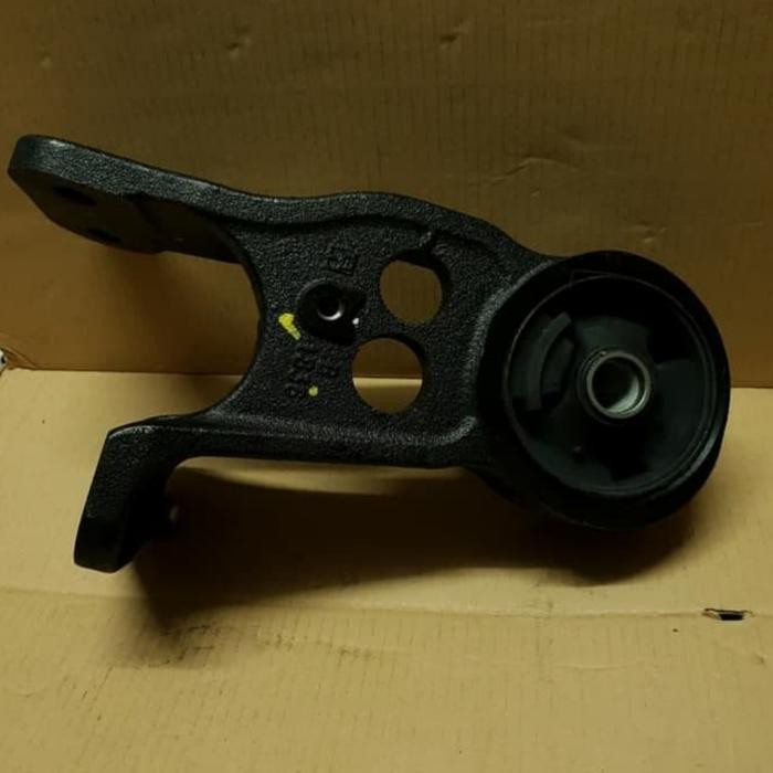 BRACKET CABIN HINO 500 51702-EW042 ORIGINAL ASLI HINO (KIRI) best