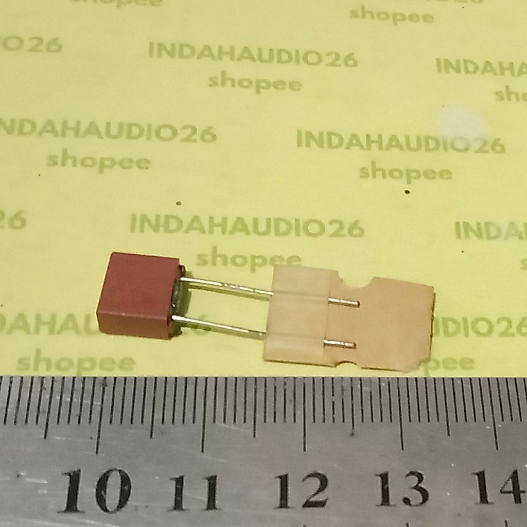 T2.5A 250v fuse kotak merah sekring  2.5A  250v sekering jarak kaki 5mm 2,5 amper  T2,5A 250v redt 2
