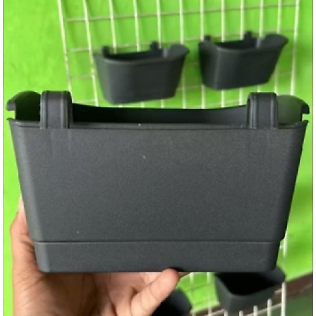 pot vertical garden hitam/pot dinding bougenvil hitam/pot cantel vertical garden hitam