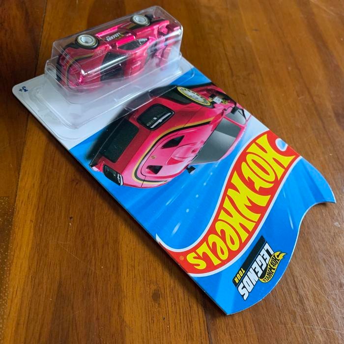 Hot Wheels 2025 Legends Legend Tour - Porsche 935 - Pink