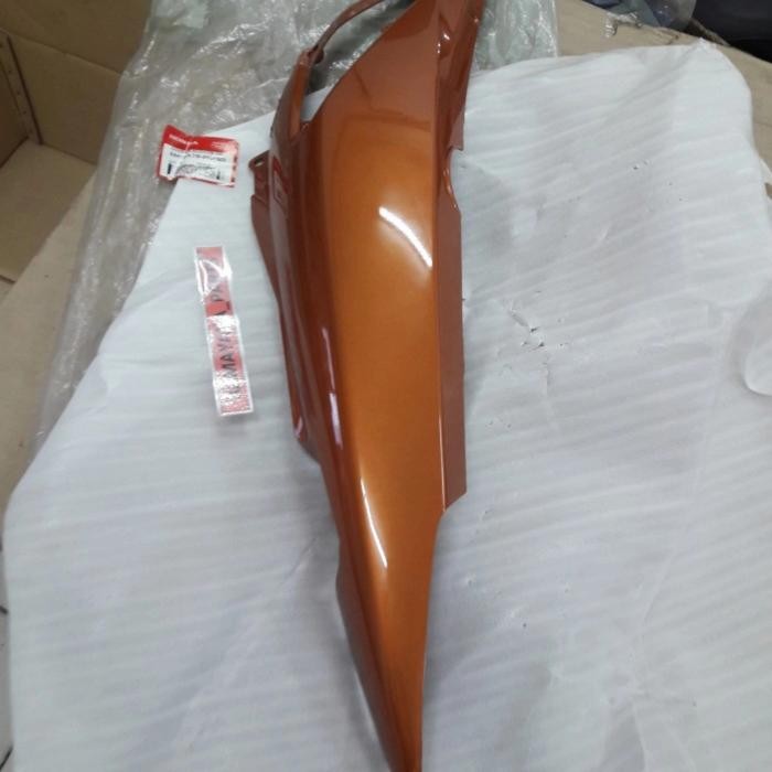 Cover Kanan Supra X 125 Orange 64410KTM850FMR