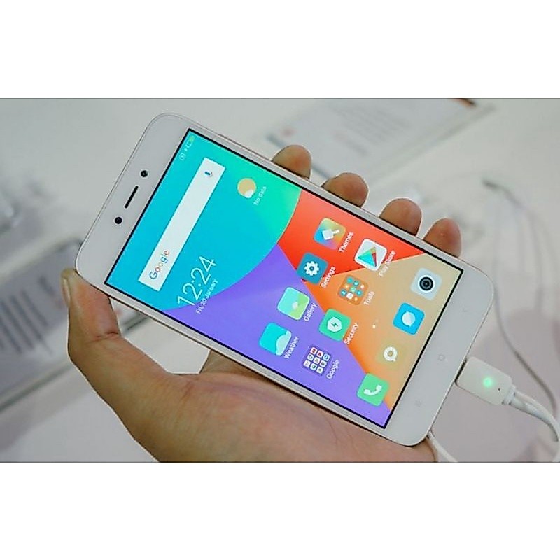 HP HENDPONE XIAOMI REDMI 5A RAM 3/32 NEW GARANSI