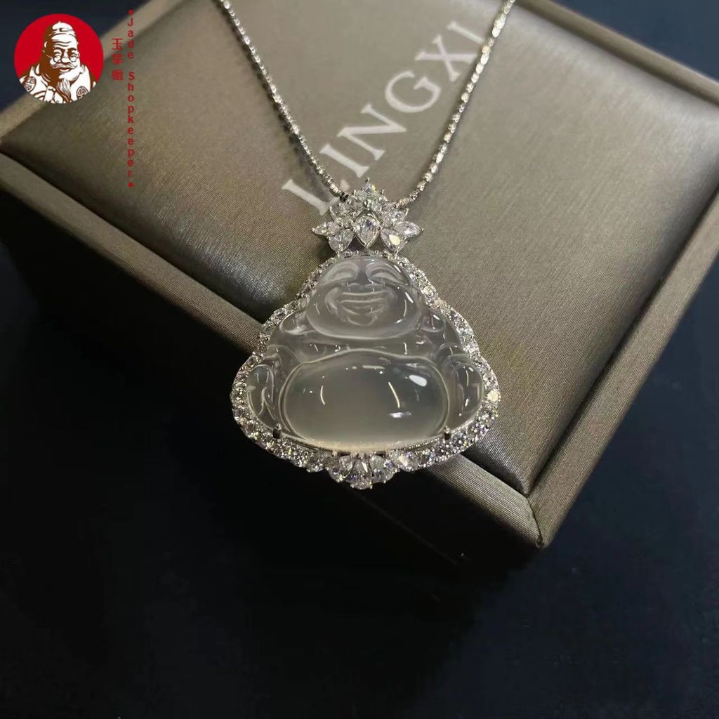 Bahan kuda es liontin putih kalsedon Buddha Gong, kalung giok wanita batu akik Maitreya Buddha