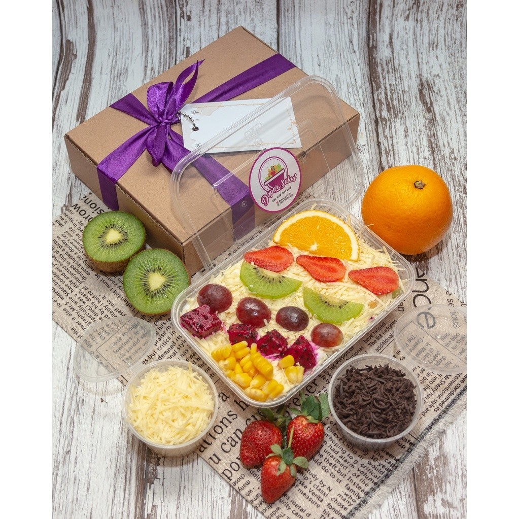 

Hampers Salad Buah 650 ml Free Kartu Ucapan BEST SELLER