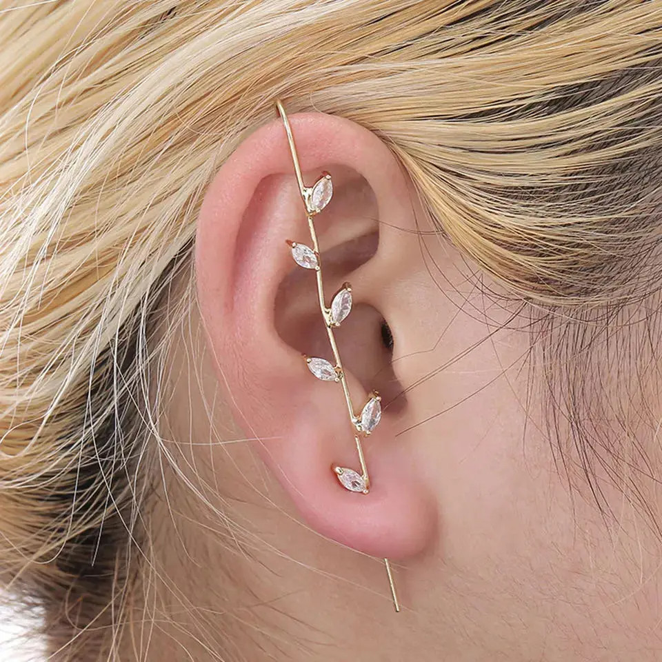 Anting Panjang,Anting Panjang Zirkonia,Anting Gantung,Anting-anting Wanita,Dijual secara individual.