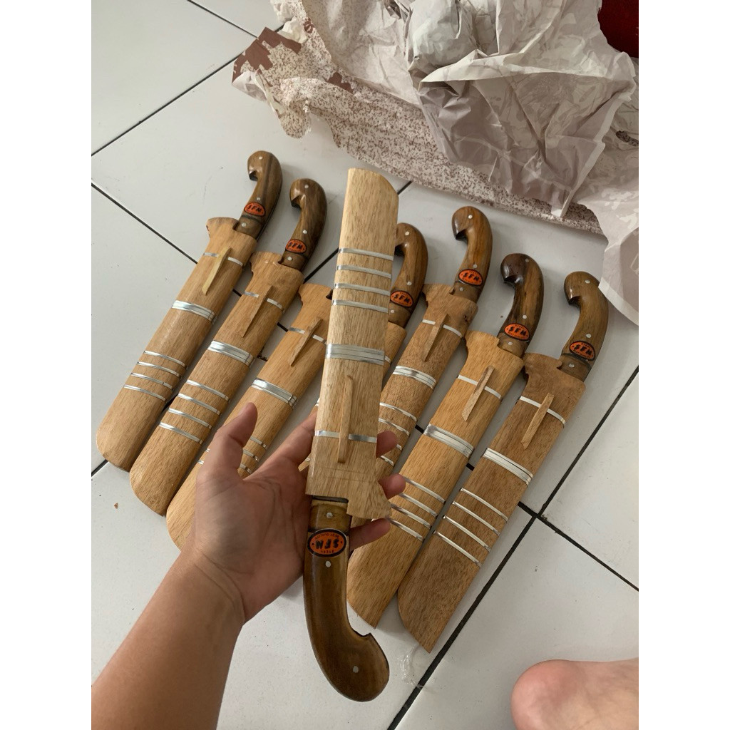 Perkakas Kerja Pisau Baja sfn / Golok Kerja / Golok Berkebun / Golok Bertani