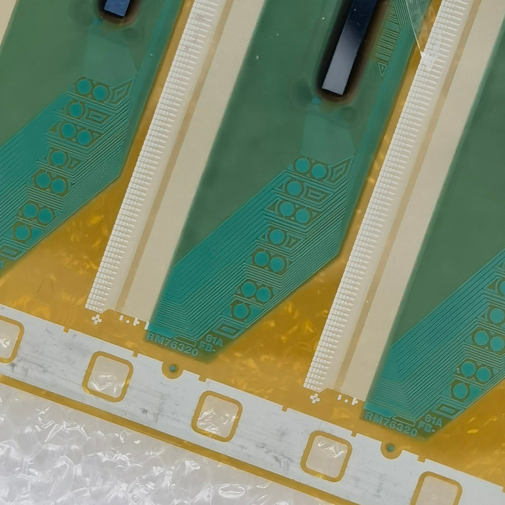RM76320FB-61A New TAB COF LCD TV Screen Driver IC Module 5 PCS/lot