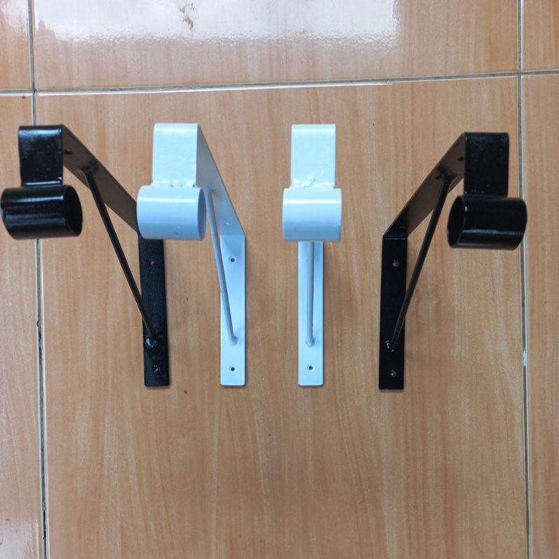 Gantungan Baju Dinding Tempel, Hanger Pakaian Rak Besi Siku Ambalan Lubang Pipa, diagonal besi beton