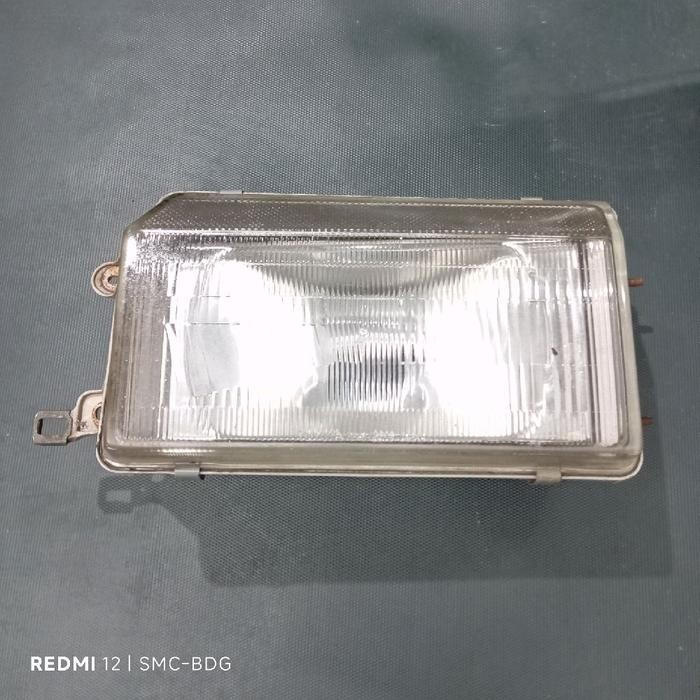 Headlamp Lampu depan kiri Toyota kijang super original copotan