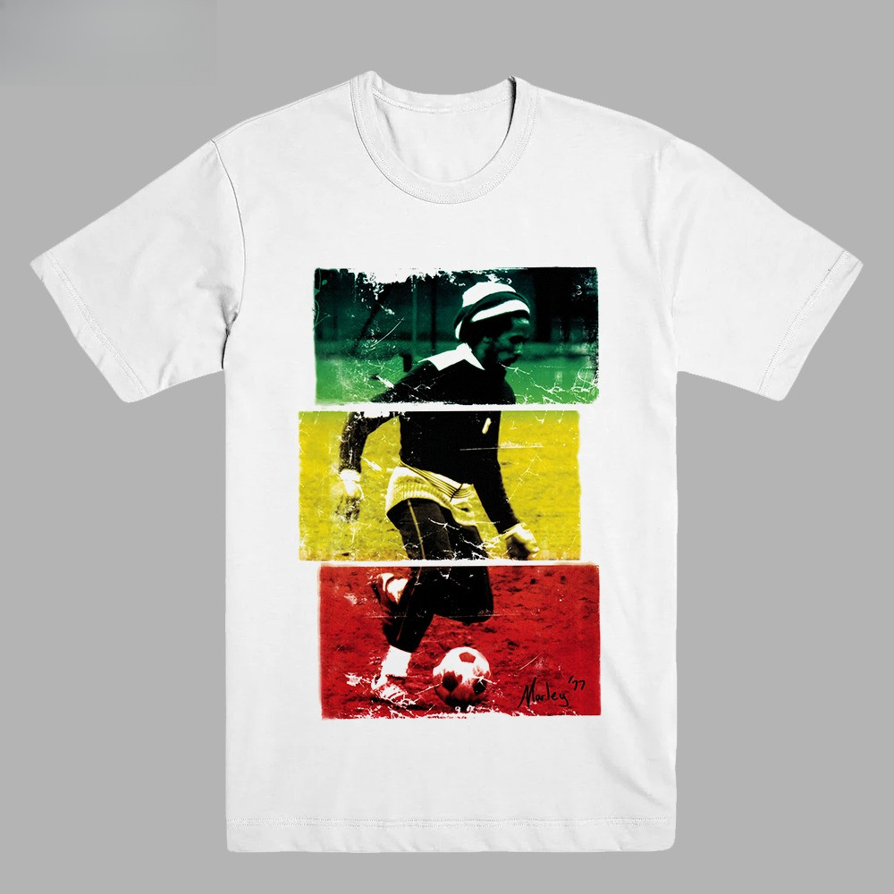 BOB MARLEY - PLAYING FOOTBALL | T-SHIRT |  MUSIC MERCH