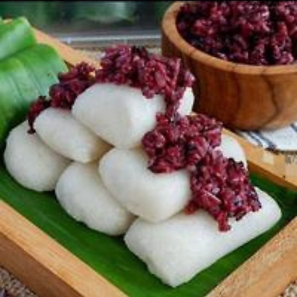 Tape Ketan Hitam (1.5kg) & Uli Ketan (1kg)