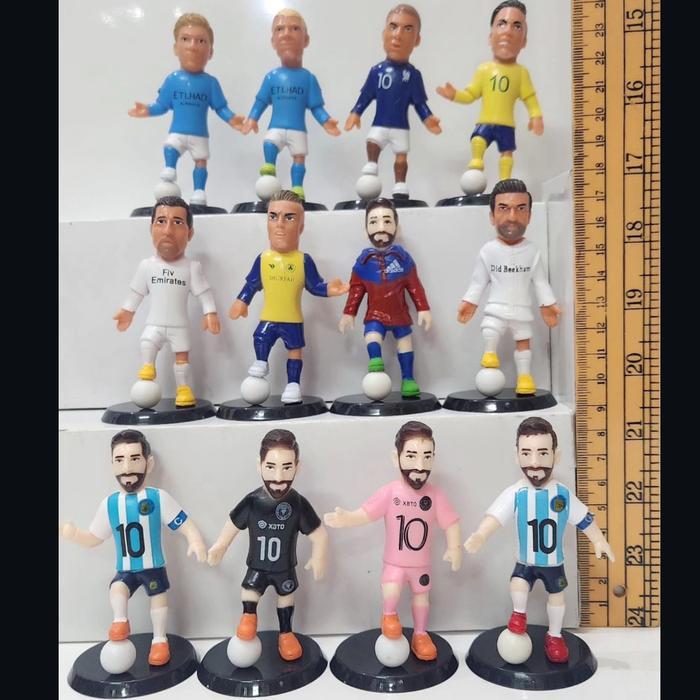 Figure pemain bola ronaldo messi mbappe - Cibi isi 12