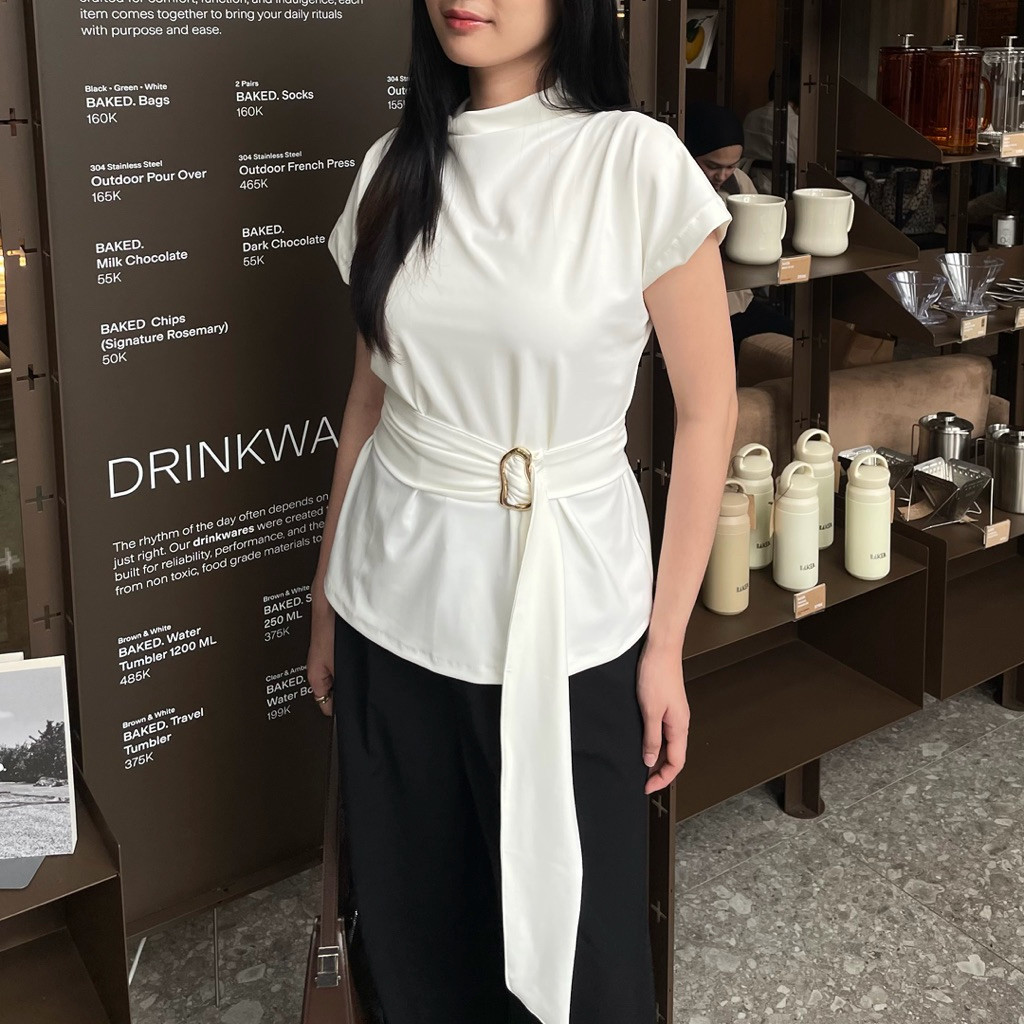 DEVIY BERKAH STORE [Shylo] Basic Collection - Yucca Blouse