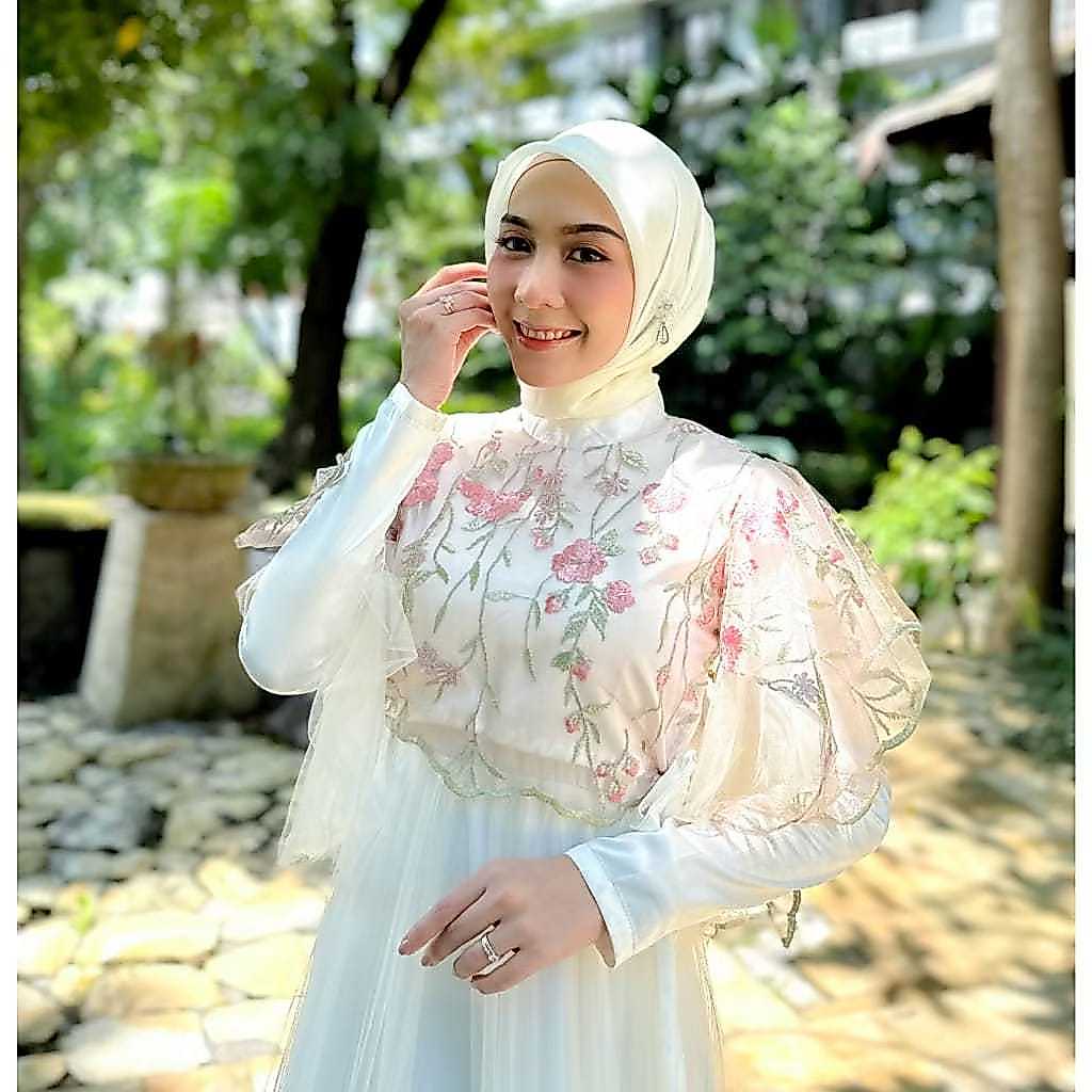 PRE-LOVE DRESS DWI WARNA 1X PEMAKAIAN RANDOM