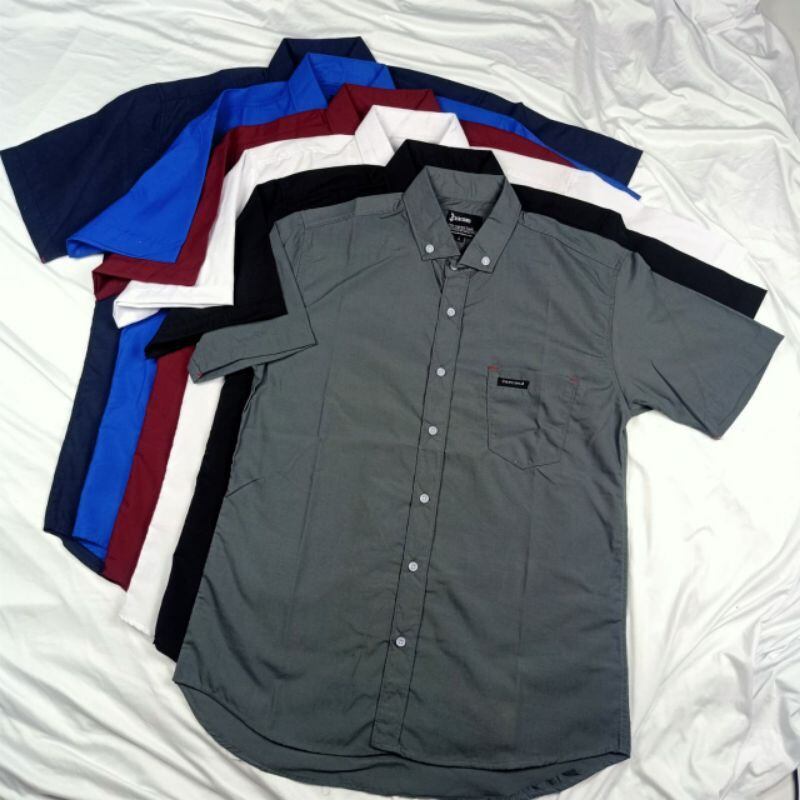BAJU KEMEJA LENGAN PENDEK PRIA CARDINAL| BAJU KEMEJA LENGAN PENDEK HITAM | BAJU KEMEJA DISTRO | BAJU